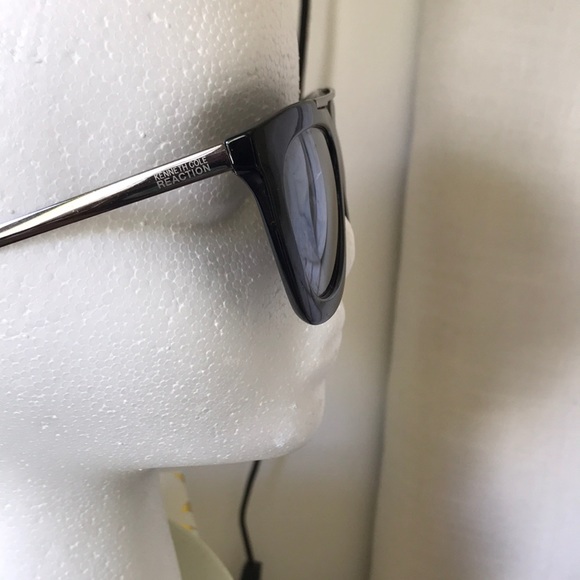 Sunglasses - Picture 3 of 5